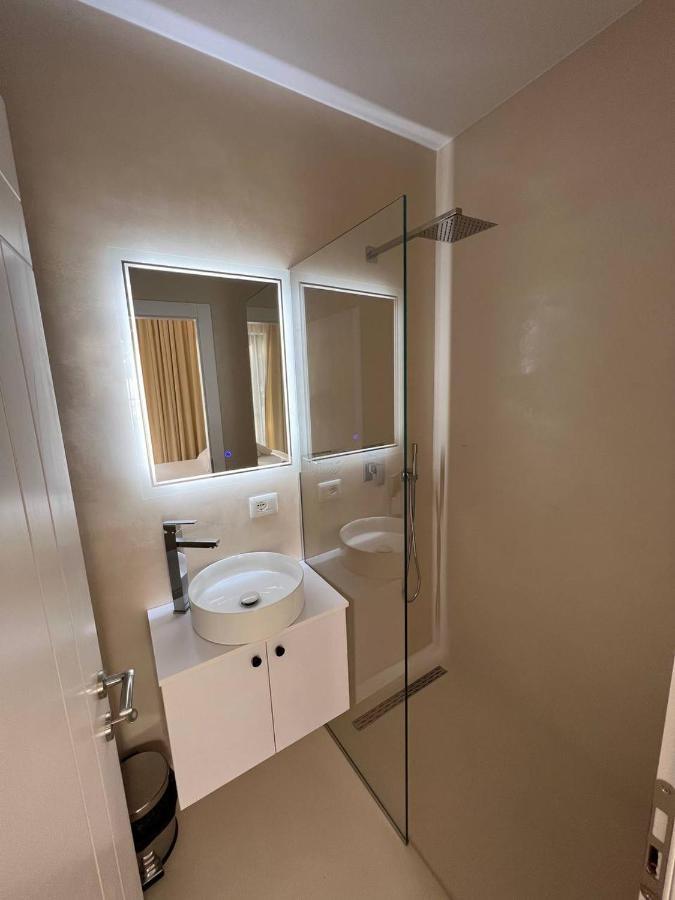 Mare Rooms Vlore Kanine Eksteriør bilde