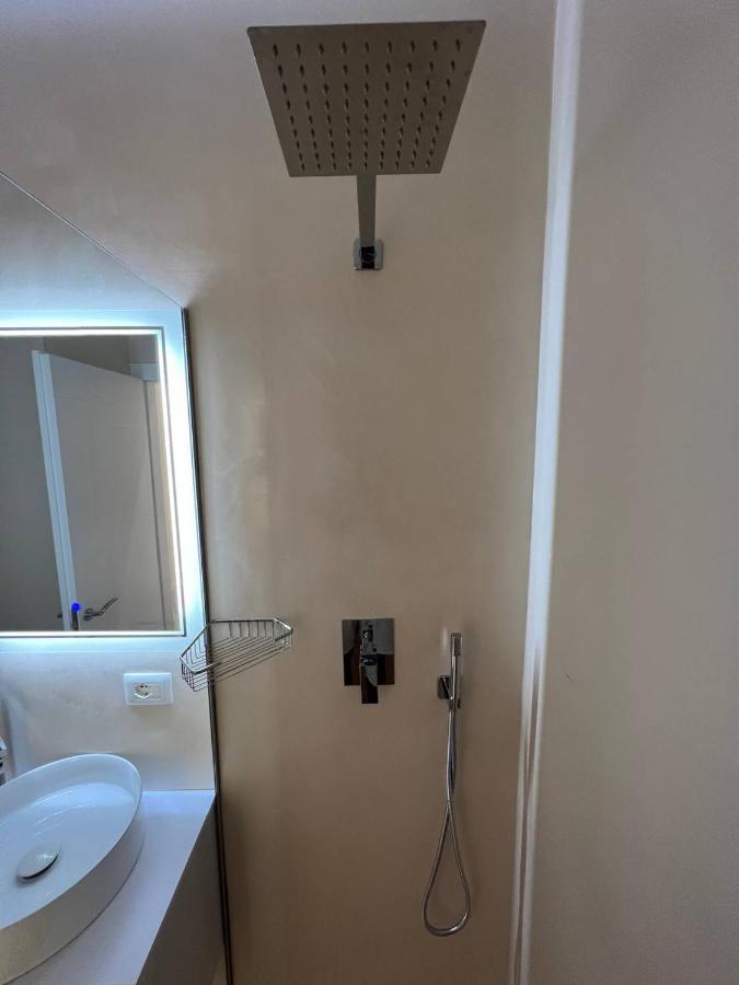 Mare Rooms Vlore Kanine Eksteriør bilde